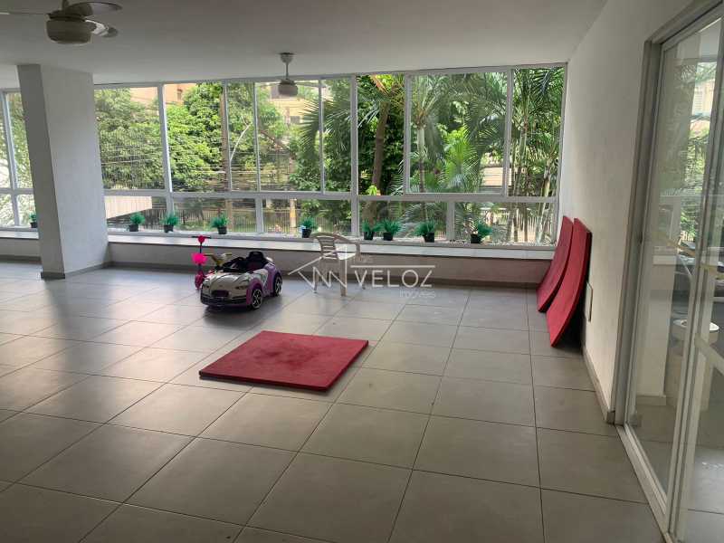 Apartamento à venda com 3 quartos, 90m² - Foto 23