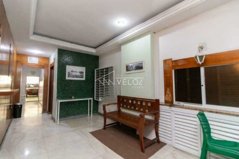 Apartamento à venda com 2 quartos, 64m² - Foto 21