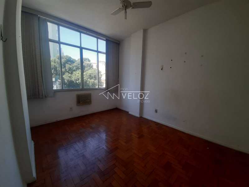 Apartamento à venda com 3 quartos, 104m² - Foto 4