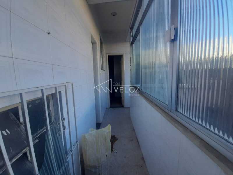 Apartamento à venda com 3 quartos, 104m² - Foto 12