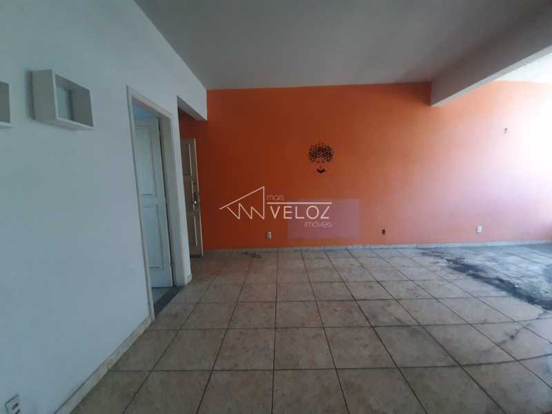 Apartamento à venda com 3 quartos, 104m² - Foto 1