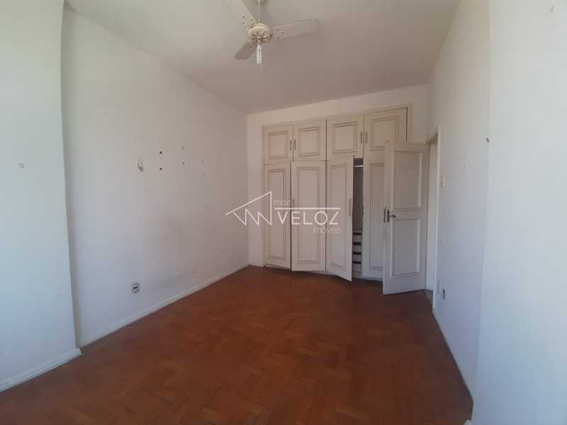 Apartamento à venda com 3 quartos, 104m² - Foto 15