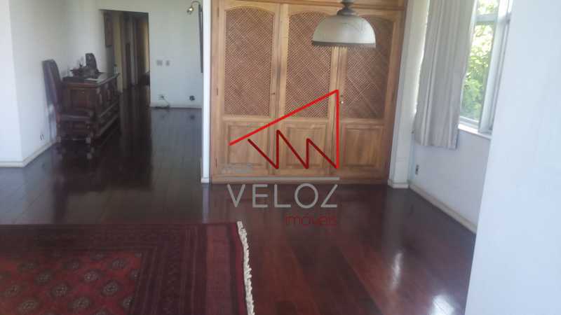 Apartamento à venda com 4 quartos, 230m² - Foto 8