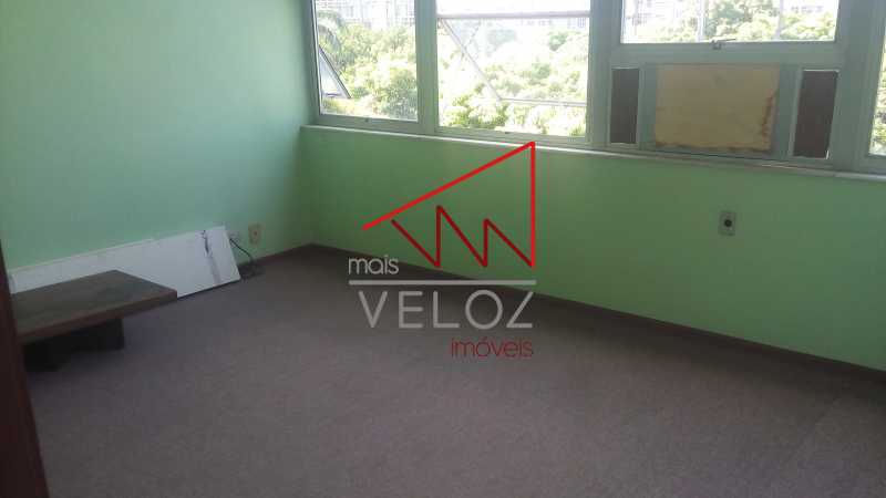 Apartamento à venda com 4 quartos, 230m² - Foto 19