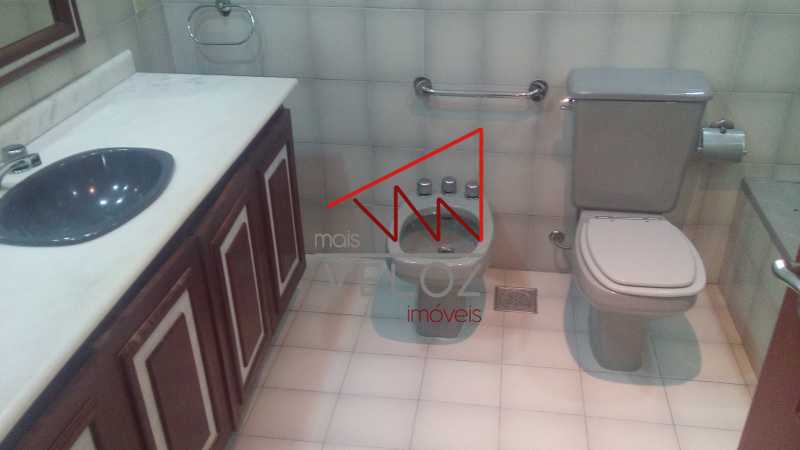 Apartamento à venda com 4 quartos, 230m² - Foto 22