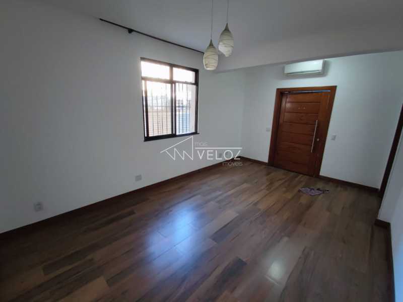 Apartamento à venda com 2 quartos, 78m² - Foto 11