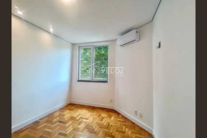 Apartamento à venda com 3 quartos, 105m² - Foto 11