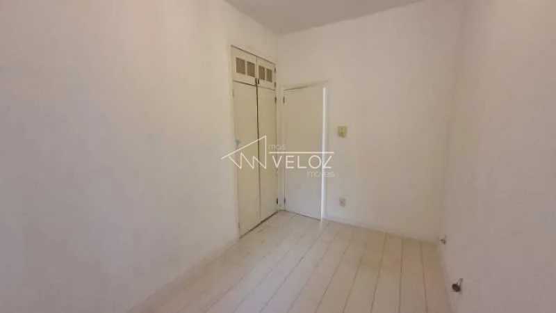 Apartamento à venda com 2 quartos, 66m² - Foto 7