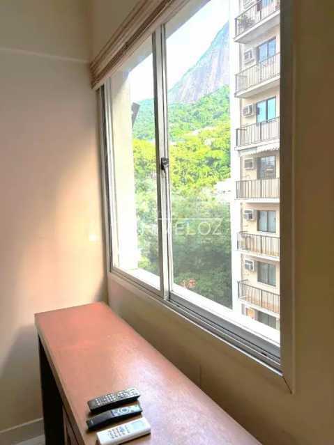 Apartamento à venda com 2 quartos, 79m² - Foto 12