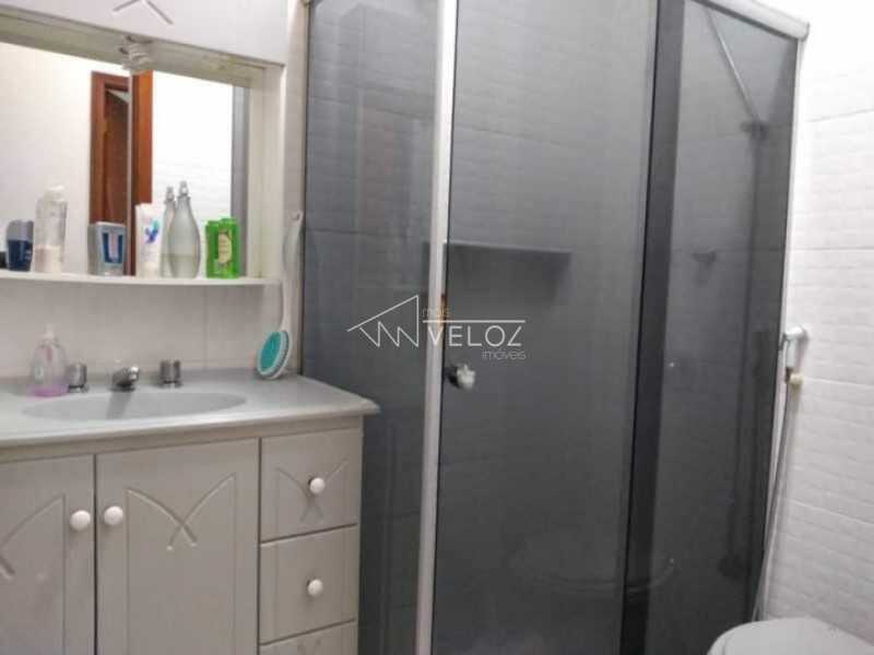 Apartamento à venda com 2 quartos, 66m² - Foto 11