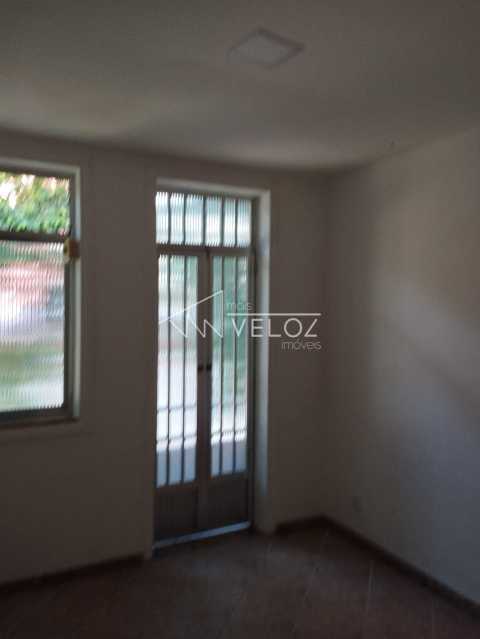 Apartamento à venda com 2 quartos, 46m² - Foto 4