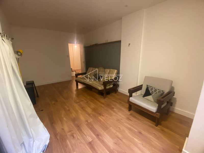 Apartamento à venda com 2 quartos, 95m² - Foto 3