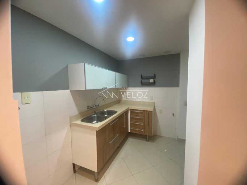 Apartamento à venda com 2 quartos, 95m² - Foto 15