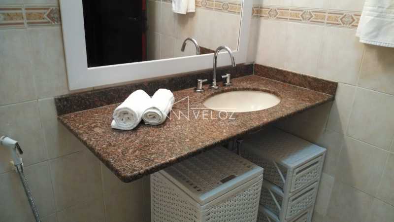 Apartamento à venda com 1 quarto, 48m² - Foto 11