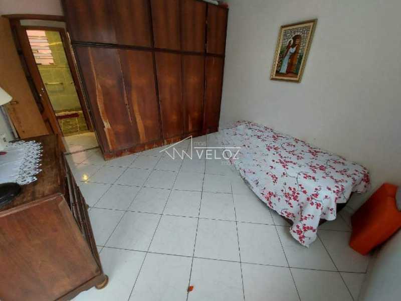 Apartamento à venda com 2 quartos, 70m² - Foto 7