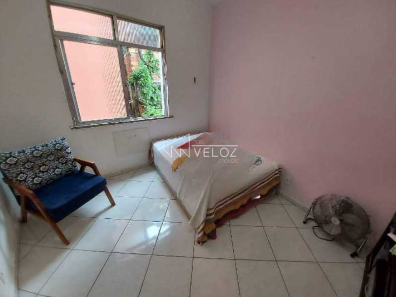 Apartamento à venda com 2 quartos, 70m² - Foto 13