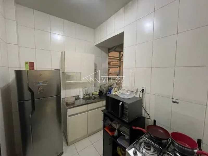 Apartamento à venda com 1 quarto, 55m² - Foto 9