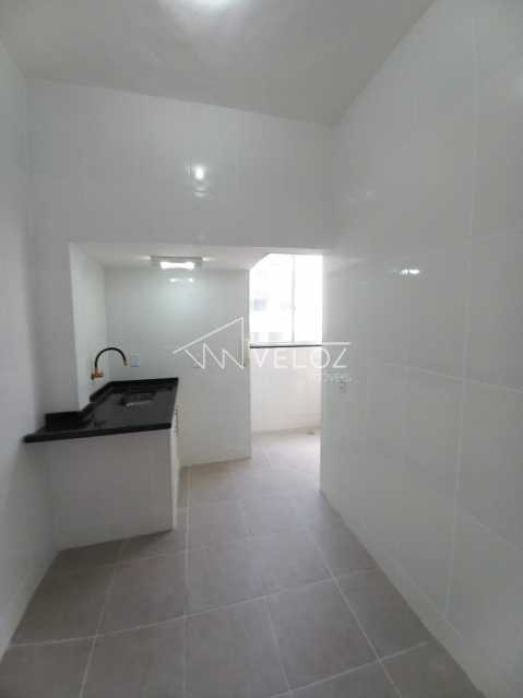 Apartamento à venda com 1 quarto, 60m² - Foto 2