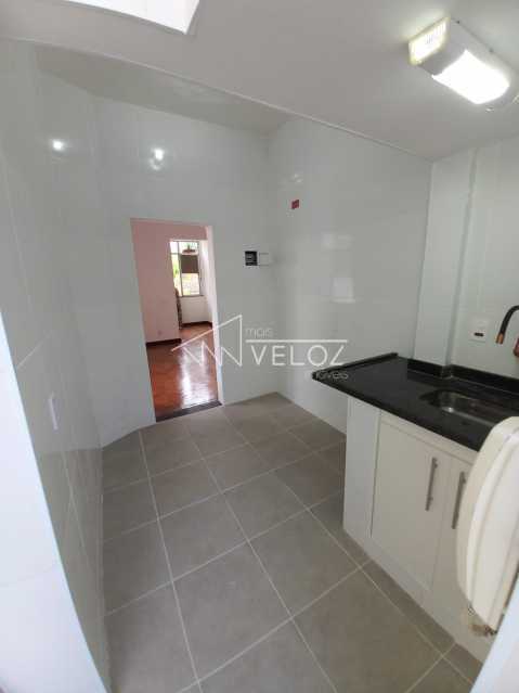 Apartamento à venda com 1 quarto, 60m² - Foto 3