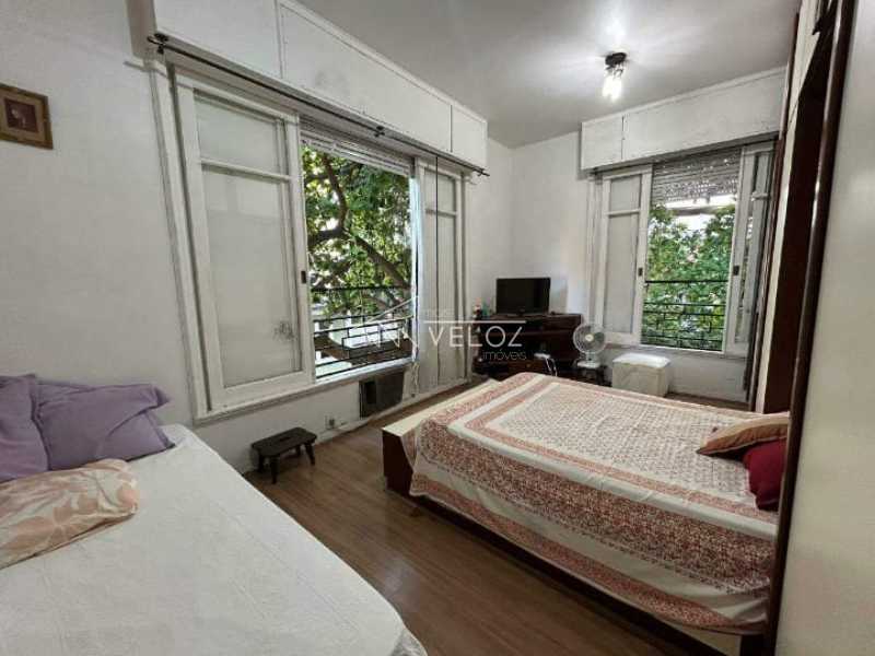 Apartamento à venda com 3 quartos, 125m² - Foto 9