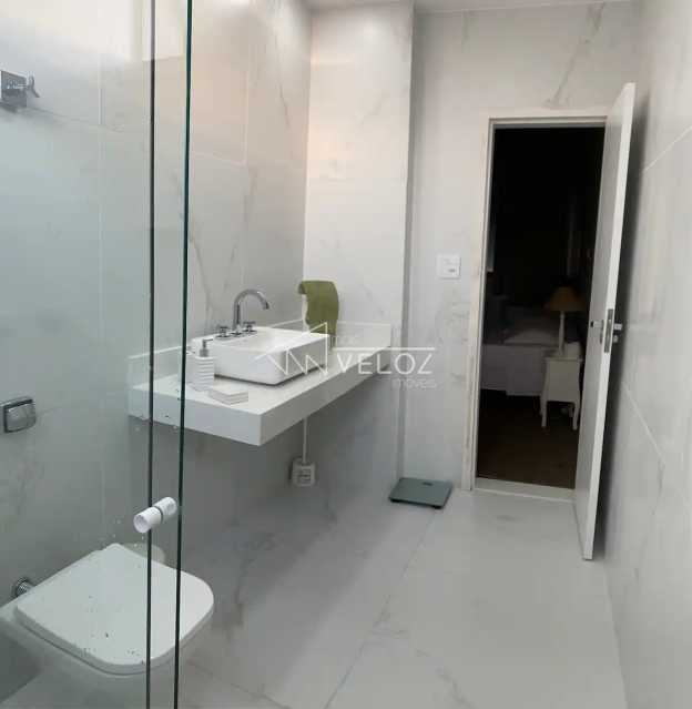 Apartamento à venda com 3 quartos, 123m² - Foto 23