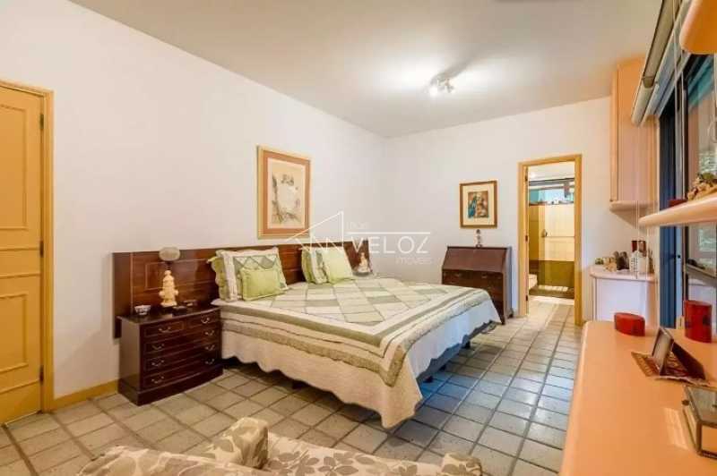 Apartamento à venda com 4 quartos, 251m² - Foto 10