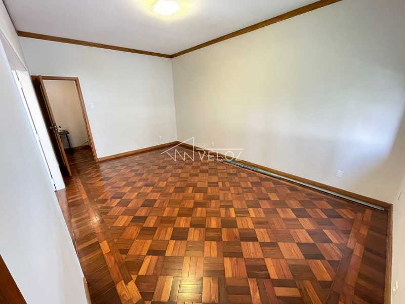 Apartamento à venda com 3 quartos, 113m² - Foto 2