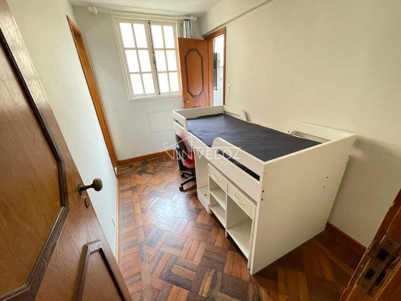 Apartamento à venda com 3 quartos, 113m² - Foto 19