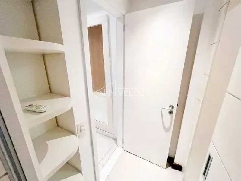 Apartamento à venda com 4 quartos, 192m² - Foto 9