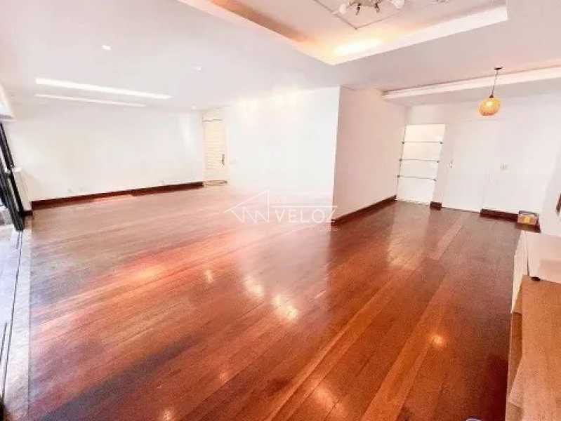 Apartamento à venda com 4 quartos, 192m² - Foto 2