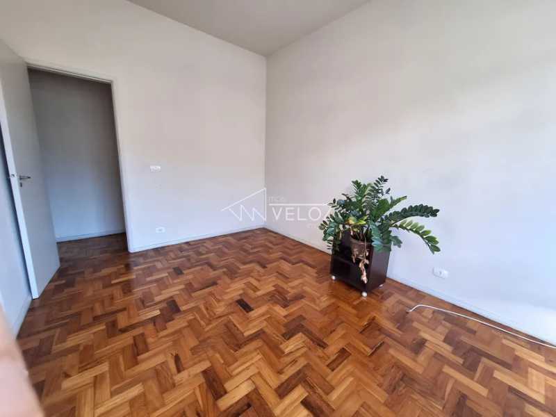 Apartamento à venda com 3 quartos, 116m² - Foto 1