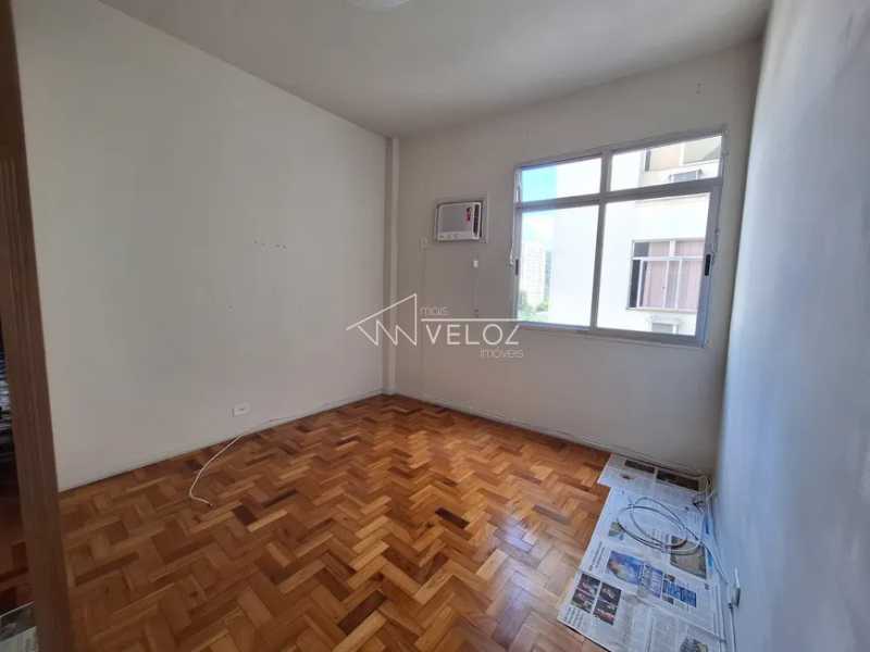 Apartamento à venda com 3 quartos, 116m² - Foto 9