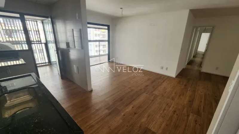 Apartamento à venda com 4 quartos, 144m² - Foto 7