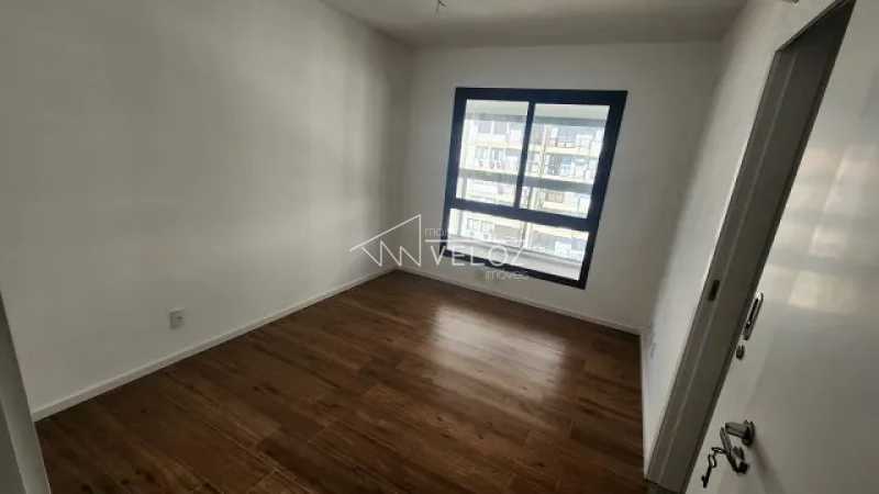 Apartamento à venda com 4 quartos, 144m² - Foto 16