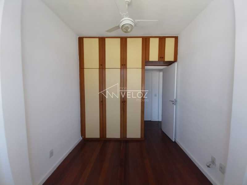 Apartamento à venda com 2 quartos, 75m² - Foto 6