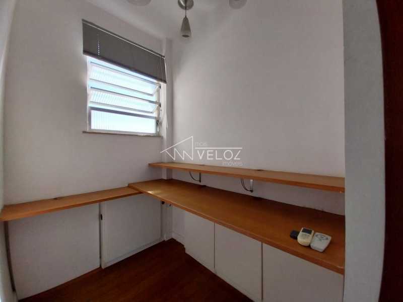 Apartamento à venda com 2 quartos, 75m² - Foto 11