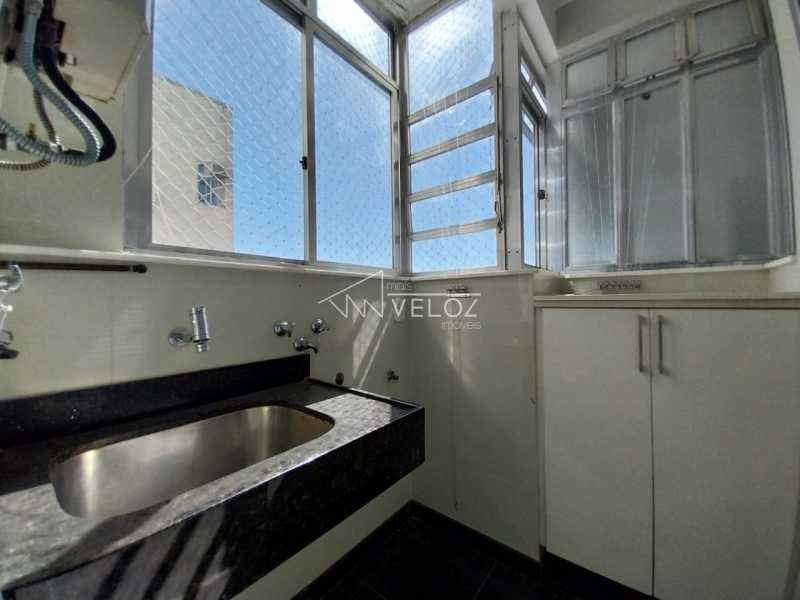 Apartamento à venda com 2 quartos, 75m² - Foto 21