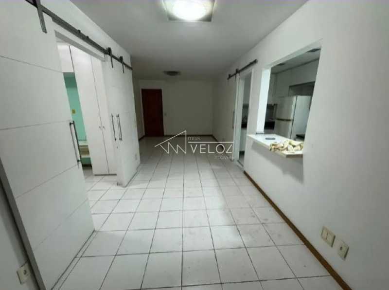 Apartamento à venda com 2 quartos, 74m² - Foto 1