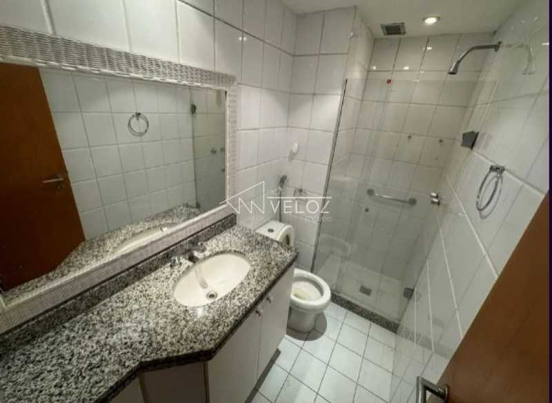 Apartamento à venda com 2 quartos, 74m² - Foto 11