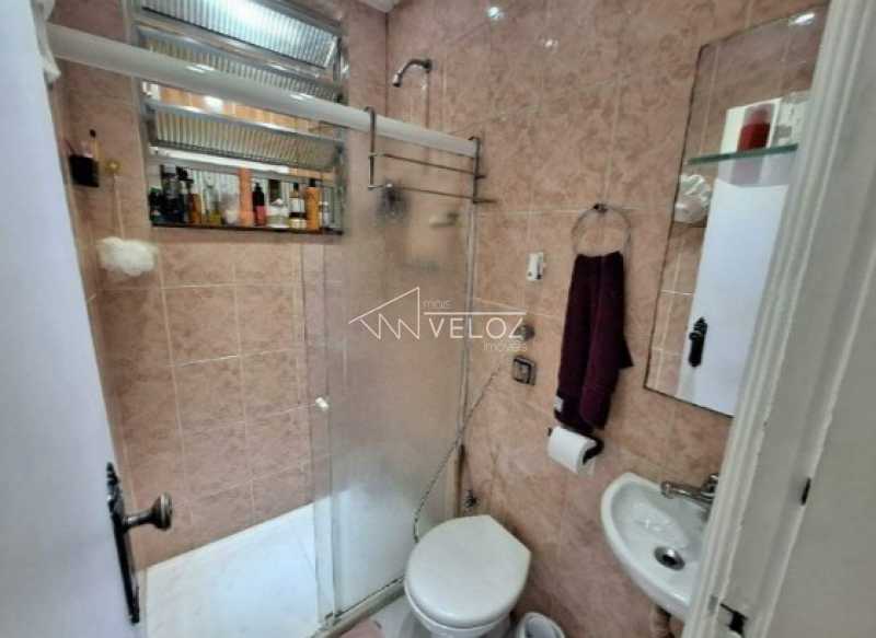 Apartamento à venda com 3 quartos, 180m² - Foto 3