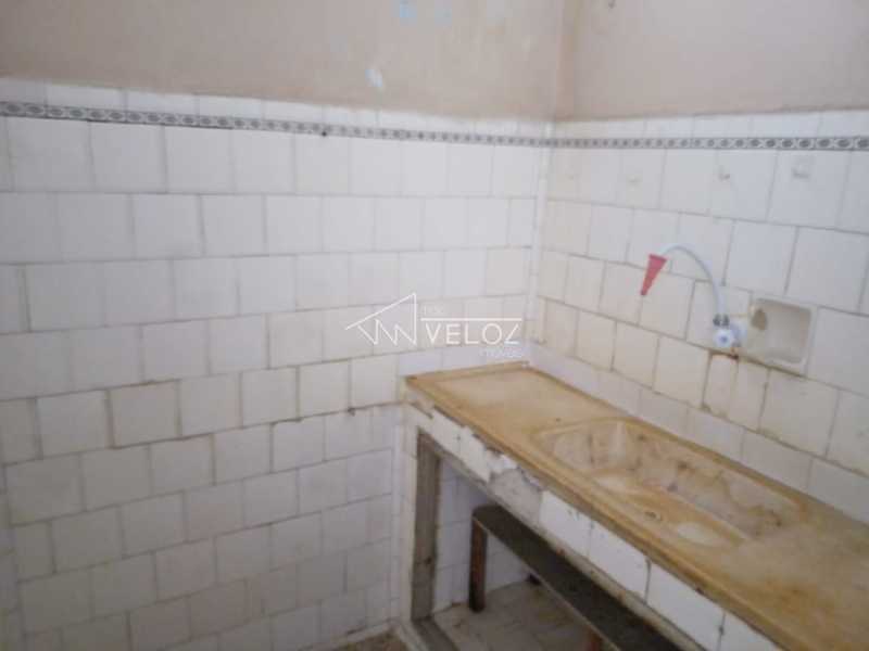 Apartamento à venda com 1 quarto, 32m² - Foto 8