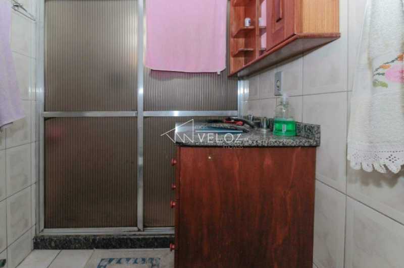 Apartamento à venda com 2 quartos, 61m² - Foto 5