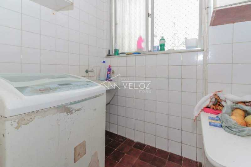 Apartamento à venda com 2 quartos, 61m² - Foto 16