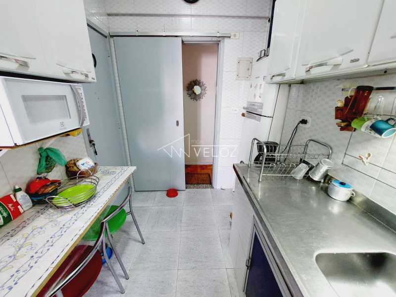 Apartamento à venda com 3 quartos, 113m² - Foto 19