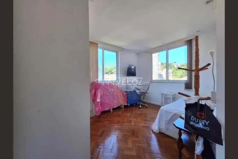 Apartamento à venda com 2 quartos, 127m² - Foto 4