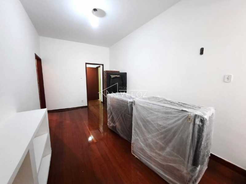 Apartamento à venda com 3 quartos, 90m² - Foto 4