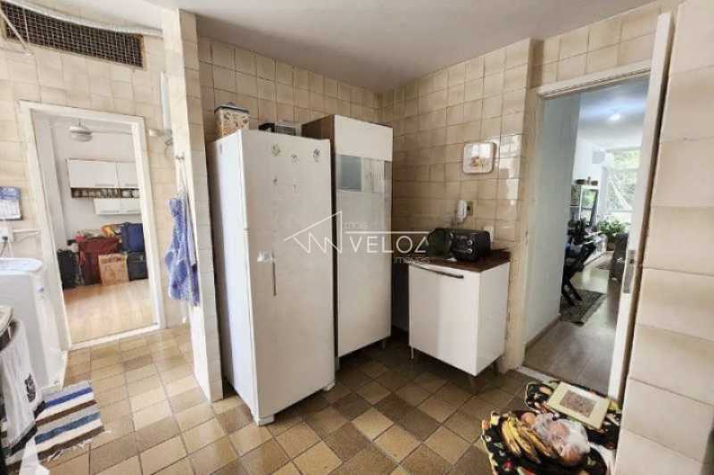 Apartamento à venda com 2 quartos, 96m² - Foto 9