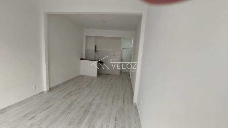 Apartamento à venda com 1 quarto, 30m² - Foto 24