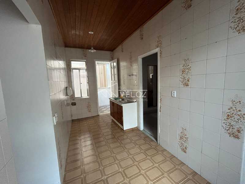 Apartamento à venda com 3 quartos, 84m² - Foto 11