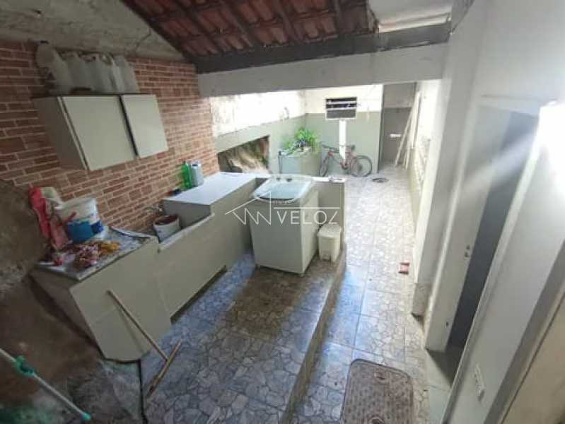 Casa à venda com 5 quartos, 1400m² - Foto 14